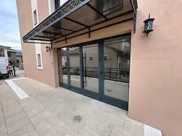 Stambena zgrada — Vrnjačka Banja