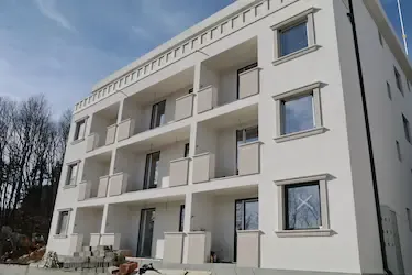 Stambena zgrada — Vrnjačka Banja