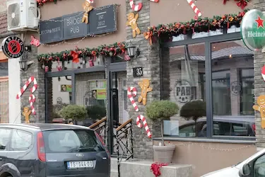 Ugostiteljski objekat - Bridge Pub — Trstenik